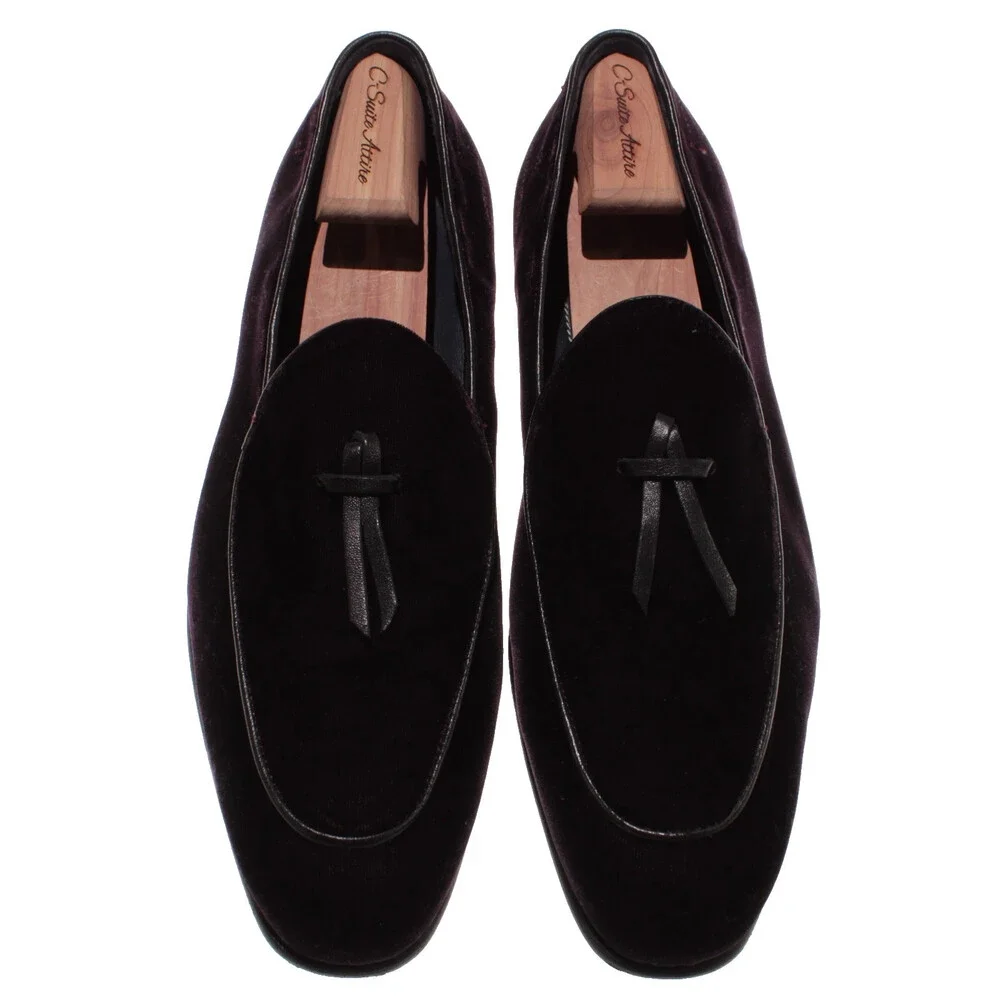 Di Bianco NWB Slip On Tasseled Loafers Size 9.5 US in Dark Purple Velvet